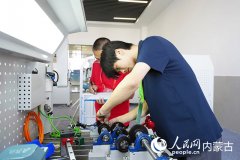 “竞”中培育挖掘北疆“新工匠”
